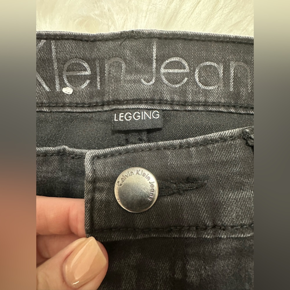 CALVIN KLEIN JEANS BLACK LEGGING JEAN WOMEN’S SIZE 28/6 EXCELLENT CONDITION - Picture 6 of 13